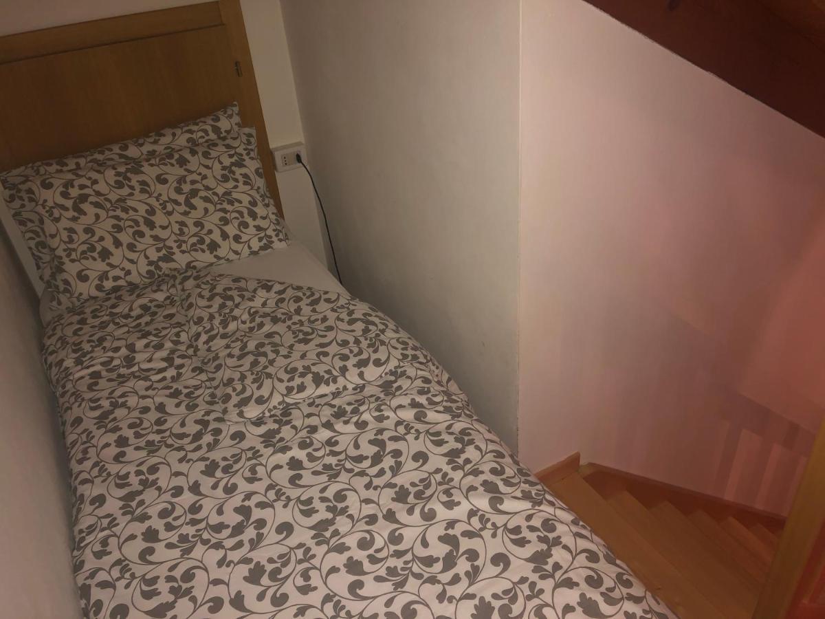 Appartamenti Al Ploz 安达洛 外观 照片